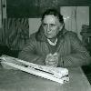 nel suo studio con un Modulo