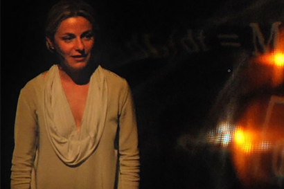 Lucilla Giagnoni in Big Bang